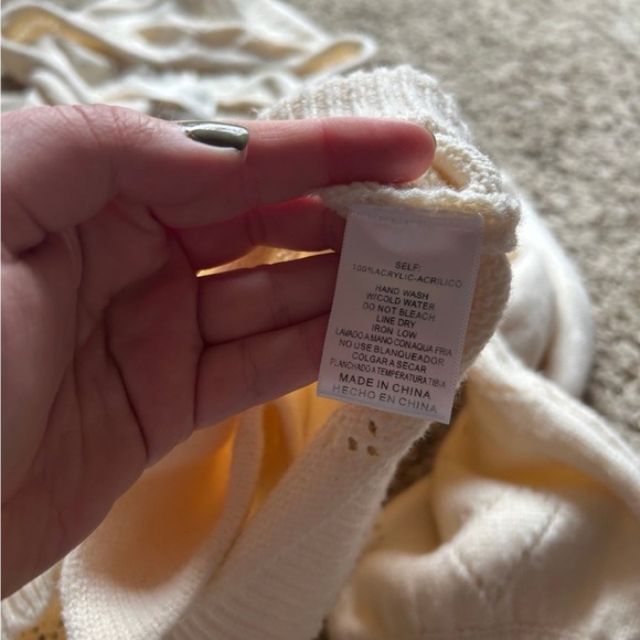 Luminary Lifestyle | Hooded Knit Rainbow Meara Heart Sweater - Picture 6 of 8